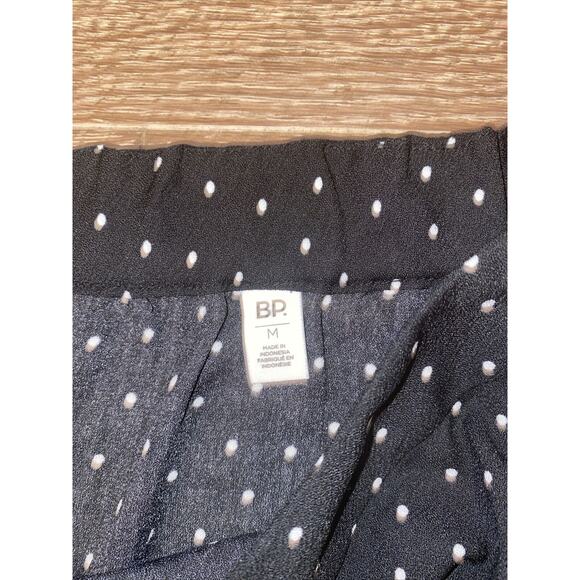 BP. Mini Skater Skirt in Size M Black Polka Dot Nordstrom MRSP$48 Side Zip - Picture 3 of 5